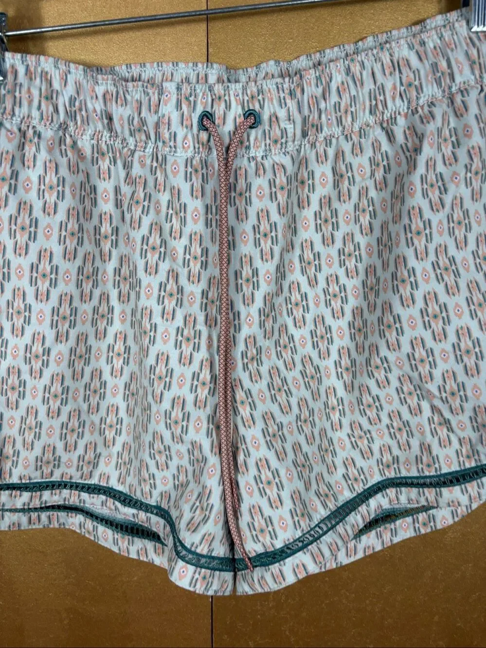 Prana Shorts Women’s Mariya Aqua Wave Puebla size L